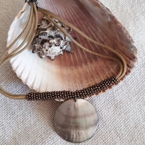 Shell necklace